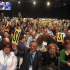 Un momento de las votaciones celebradas ayer en el congreso del PP.