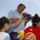 Fernando Romay se ha convertido en un profesor muy cualificado y admirado para los niños.