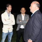 Del Bosque, junto a Claudio Barragán y Dieguito.