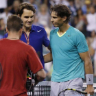 Roger Federer y Rafa Nadal tras el partido en California.