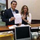 Albert Rivera y Patricia Reyes registran una propuesta de Ley para regular la gestación subrogada. JAVIER LIZÓN