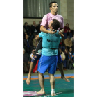 Aitor Zamar alza al campeón en nombre de «El Polvorilla».