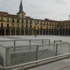 El párking tiene dos plantas y 255 plazas.