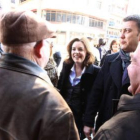 La popular charla con dos ponferradinos en Pérez Colino.
