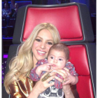 Shakira, junto a su hijo Milan.