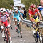 Contador, Purito y Aru en el último kilómetro de La Camperona antes de ser rebasados por Froome.
