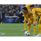 Messi y Neymer, cabizbajos, no tuvieron ayer su mejor noche y eso lo pagó caro el Barcelona frente a un rival más intenso. BALLESTEROS