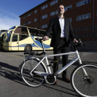 Fernando Lanero no se ha bajado de la bici desde que empezó el instituto.