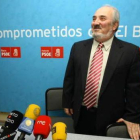 El procurador berciano del PSOE, Pedro Nieto.