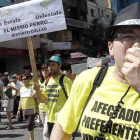 Afectados por las preferentes de Ceiss, en una de sus protestas en León.