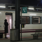 Tren en la estación de León