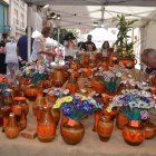Uno de los puestos de la Feria de Alfarería de La Bañeza el pasado año.