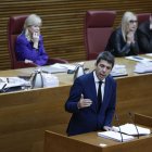 VALENCIA (ESPAÑA), 15/11/2024.- El president de la Generalitat, Carlos Mazón rinde cuentas de lo que hizo el 29 de octubre. EFE / BIEL ALIÑO