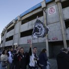 Aficionados del Unionistas ante el estadio ReIno de León.
