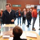 El ministro de Transportes y Movilidad Sostenible, Óscar Puente, ejerce su derecho al voto, a 15 de marzo de 2026, en Valladolid, Castilla León (España). 