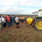 Agricultores participan en un curso de fitosanitarios, en una imagen de archivo.