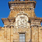 Detalle de la fachada del Palacio de Resnedo