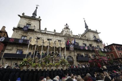 Procesión de los Pasos este Viernes Santo en León.