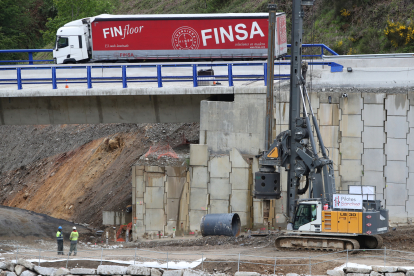 Obras en el viaducto, este miércoles.