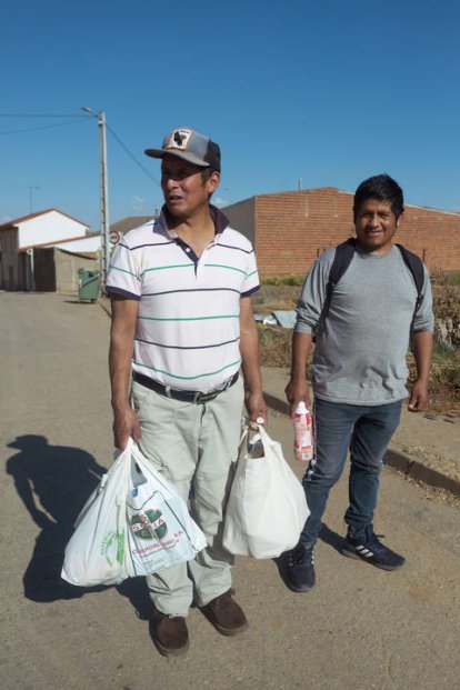reportaje revista algadefe familias migrantes natalidad migracion agricultura ganaderia trabajadores sector primario marruecos argentina peru