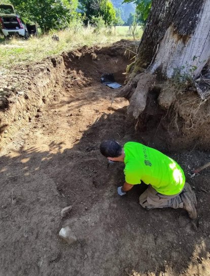 Exhumación de la fosa del Alto de las Encinas en Páramo del Sil