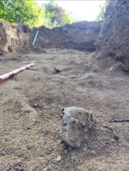 Tres cuerpos y tres casquillos de bala en la fosa de Páramo