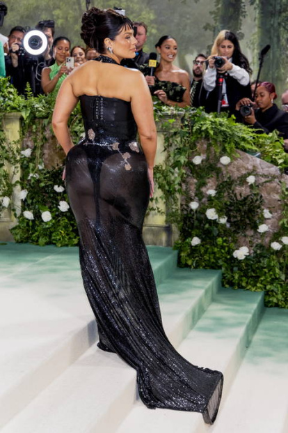 Ashley Graham.
