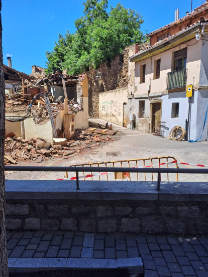 Esta vivienda fue declarada como ruina inminente tras sufrir un incendio el pasado mes de abril
