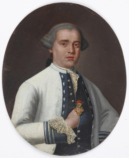 Miniatura oval con retrato masculino de medio cuerpo, levemente girado hacia su izquiera y dirigiendo su mirada hacia el espectador. Viste casaca color marfil con las bocamangas y el frente en azul. Se desconoce la identidad del caballero retratado, así como la del autor de la miniatura, realizada sobre placa de cobre y al óleo. Por el tipo de indumentaria y el peinado, con el uso de la característica peluca, se sitúa en el siglo XVIII, sin poder precisarse más. Obra entregada en calidad de depósito por la Comisaría General del Patrimonio Artístico Nacional el 18 de junio de 1943.