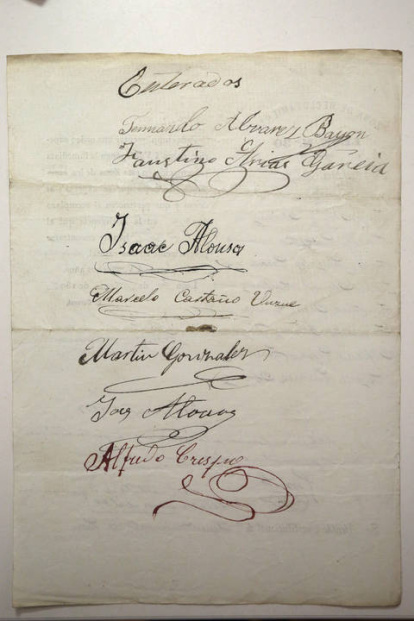 Imagen del archivo municipal con los nombres de soldados de reemplazo que fueron enviados a la guerra.