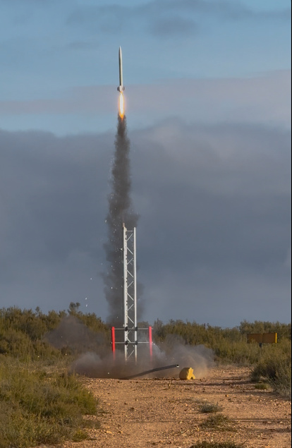 Lanzamiento del cohete León 1.
