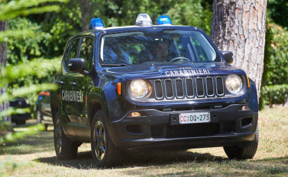 Como en los inicios, también hoy los Jeep ‘se visten’ para utilizaciones específicas de asistencia pública.