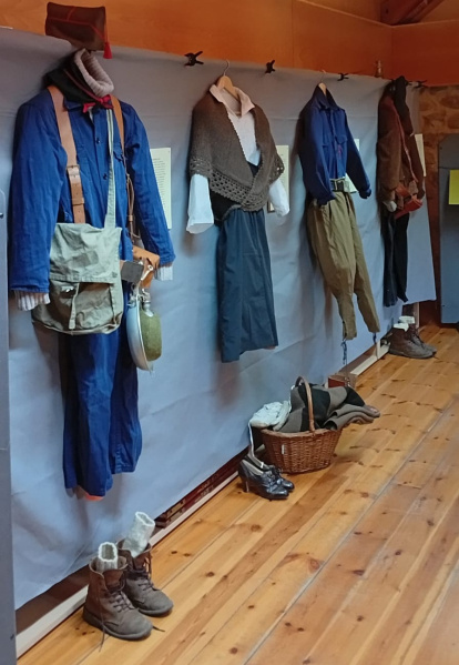 Los trajes que recrean a personajes de las milicias republicanas, mujeres, represores y guerrilleros.