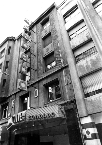 Fachada del antiguo cine Condado.