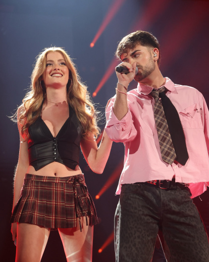 Iván Rojo y Olivia durante la primera gala de Operación Triunfo 2025.