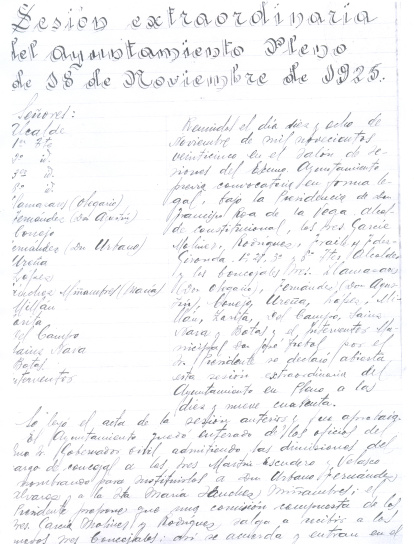 Acta del pleno del 18 de noviembre de 1925 en el que María Sánchez Miñambres accede al sillón de concejala.