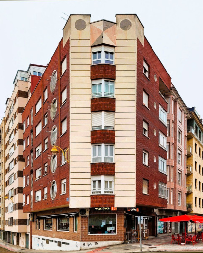 C/ Álvaro López Núñez, nº13. 