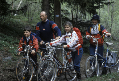 La familia del príncipe heredero: el príncipe Haakon Magnus, el príncipe heredero Harald, la princesa Marta Luisa y la princesa heredera Sonja en 1983.