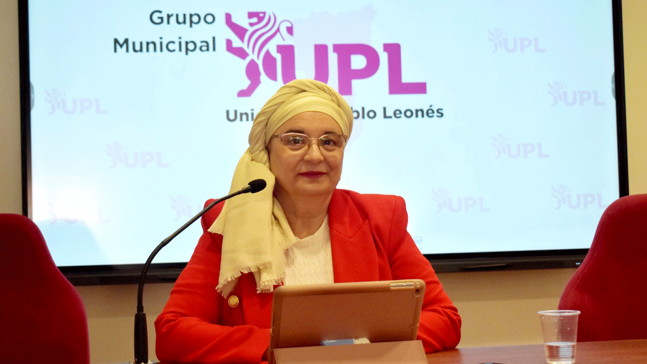 La número 2 de la candidatura de UPL en el Ayuntamiento de León, Teresa Fernández. UPL LEÓN