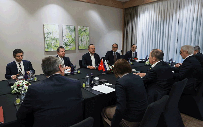 Reunión-de-alto-nivel-en-Turkia.-EFE-EPA-FOLLETO